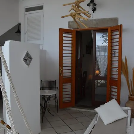 Bed & Breakfast Le Sette Vele Da Riccardo Santa Marina Salina