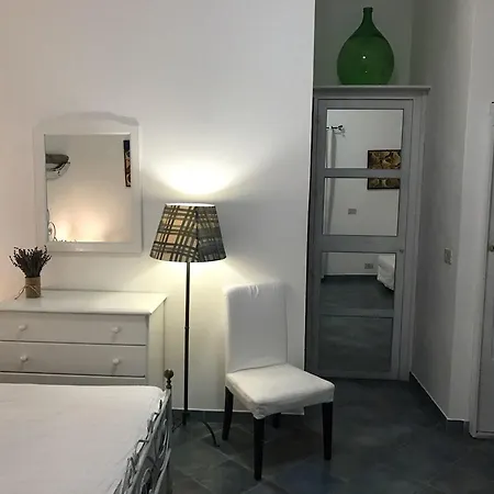Le Sette Vele Da Riccardo Frühstückspension 3*