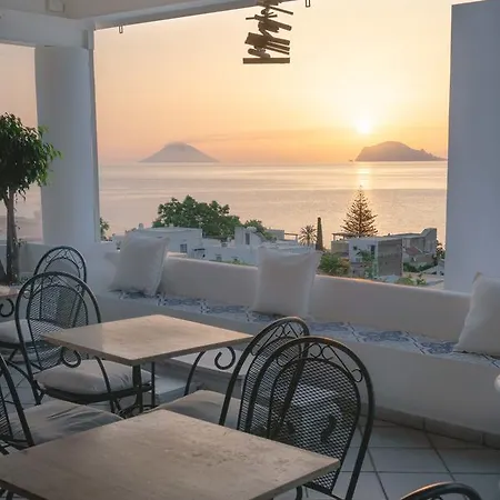 Le Sette Vele Da Riccardo Bed & Breakfast